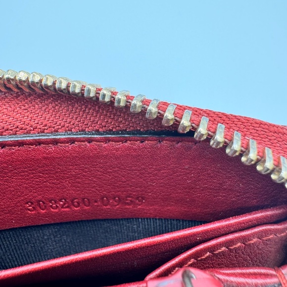 Gucci Micro Guccisima Handbag + Wallet - Picture 9 of 16